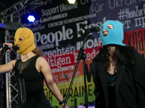 Russie: le groupe punk Pussy Riot désigné 