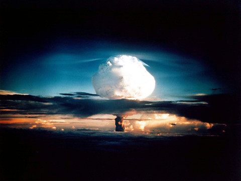 Interdiction des armes nucléaires: majorité pour adhérer au traité