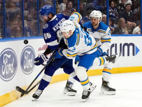 NHL: Le Zurichois Suter perd son 400e match de saison régulière