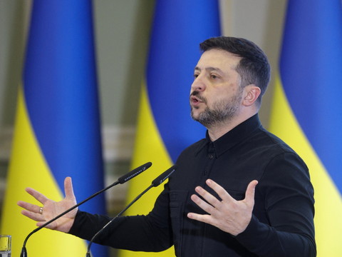 Zelensky a parlé avec les émissaires américains Witkoff et Kushner