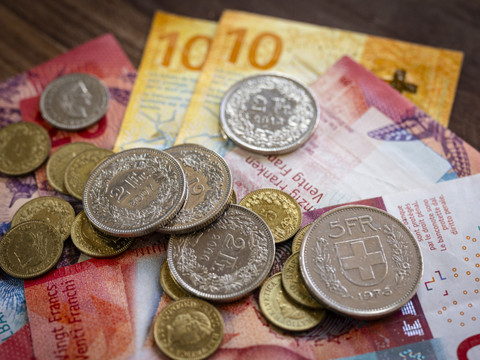 Le franc devrait rester solide en 2026