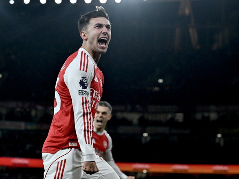 Premier League: Arsenal domine Aston Villa 4-0