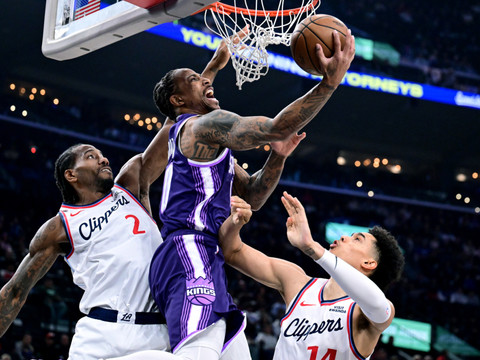 Les Clippers sur leur lancée, 16 points pour Niederhäuser