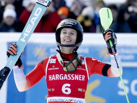 Cdm: Deuxième victoire en deux jours pour Camille Rast
