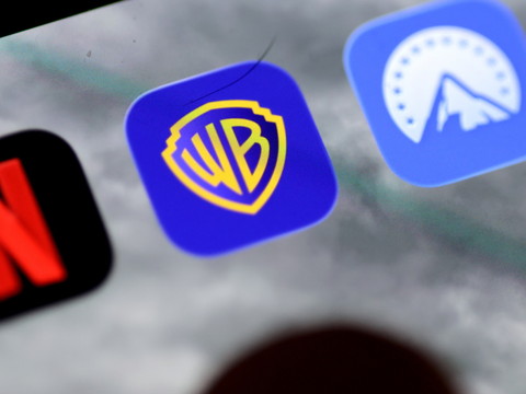Warner Bros rejette l'offre améliorée de Paramount