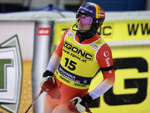 Clément Noël s'impose à Madonna, Nef 10e