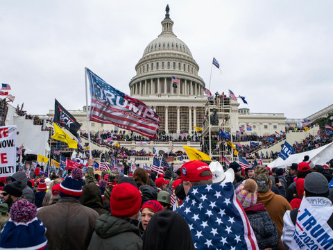 Bombes la veille de l'assaut du Capitole: il plaide non coupable