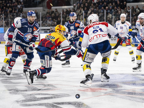 National League: les Zurich Lions gagnent le derby contre Kloten