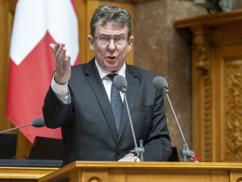 Evénements d'Albert Rösti annulés lundi en raison d'une maladie