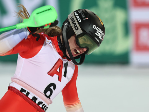 Slalom de Flachau: Shiffrin l'emporte, Suissesses au pied du podium