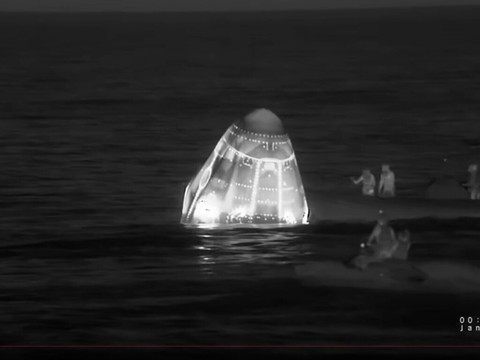 Retour de l'équipage de la Station spatiale internationale
