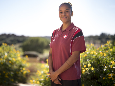 Aurélie Csillag signe à Liverpool