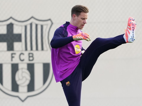 FC Barcelone: Flick confirme le départ de Ter Stegen à Gérone