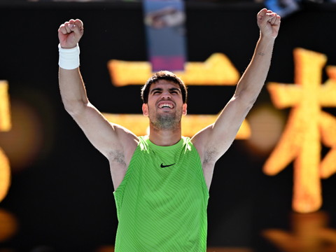 Alcaraz et Sabalenka passent sans forcer au 3e tour