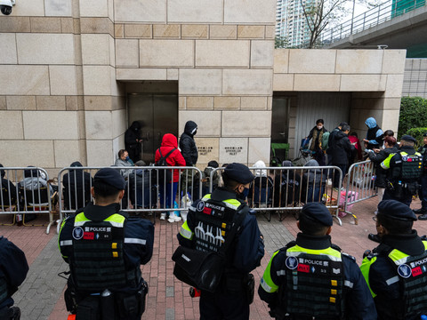 Le procès de trois militants de Tiananmen s'ouvre à Hong Kong