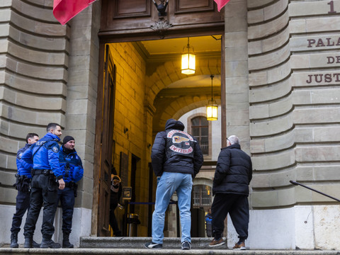 Bandidos/Hells Angels: un tireur condamné à 8 ans de prison
