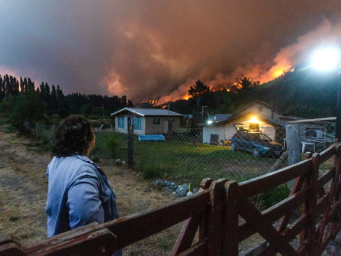 Argentine: le climat extrême complique la lutte contre les feux