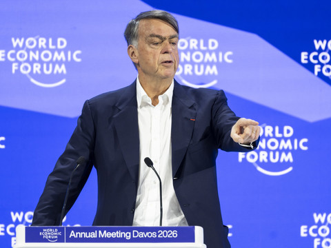Le coprésident du WEF veut que Schwab soit présent en 2027