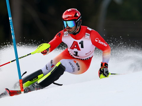 Slalom de Kitzbühel: Meillard en tête, Nef placé