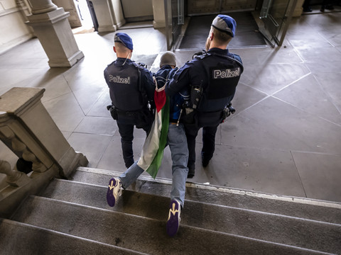 Experts à l'ONU alarmés par les poursuites après un sit-in à l'EPFZ