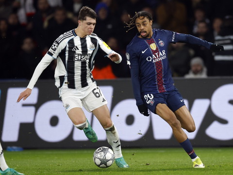 Ligue des champions: PSG et Real Madrid devront jouer les play-off