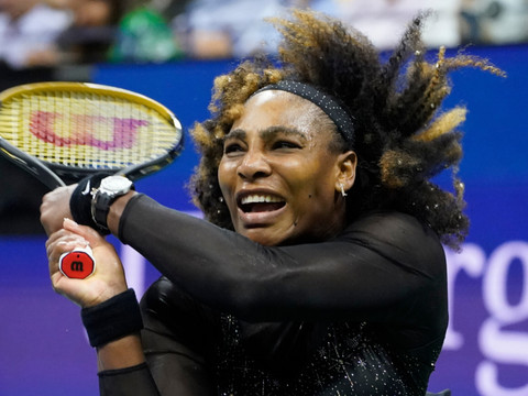 Serena Williams refuse d'exclure un retour au tennis