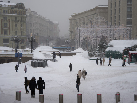 A Moscou, les pires chutes de neige en deux siècles