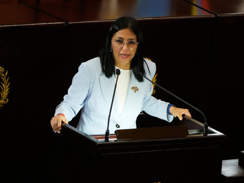 Venezuela: la présidente par intérim annonce une amnistie générale
