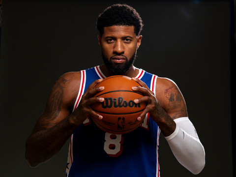 Paul George suspendu 25 matches par la NBA