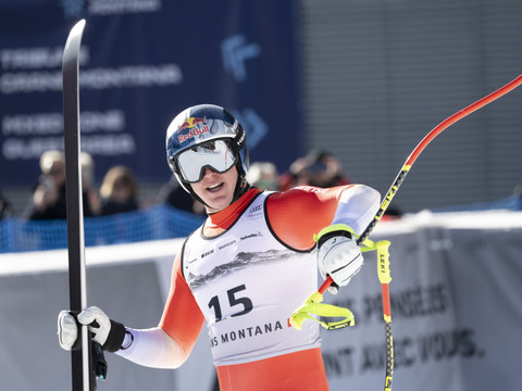 Von Allmen s'impose en descente à Crans, comme l'an dernier