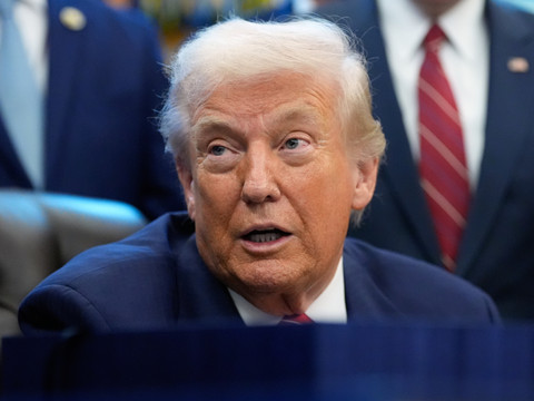 Affaire Epstein: Trump appelle à 