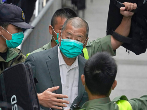 Hong Kong: le militant prodémocratie Lai écope de 20 ans de prison