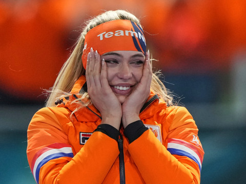 Patinage de vitesse: Leerdam offre le 1er titre aux Pays-Bas