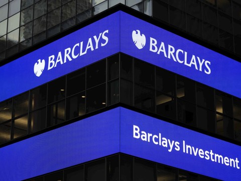 Barclays annonce un bénéfice annuel en hausse
