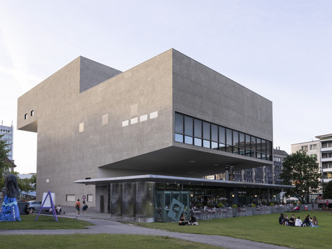 Davantage d'argent pour encourager l'activité culturelle à Fribourg