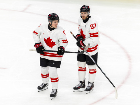 Le Canada s'impose en patron face à la Tchéquie