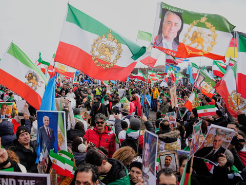 200'000 manifestants contre les autorités iraniennes à Munich