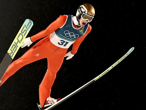 Pas de miracle pour Gregor Deschwanden au grand tremplin