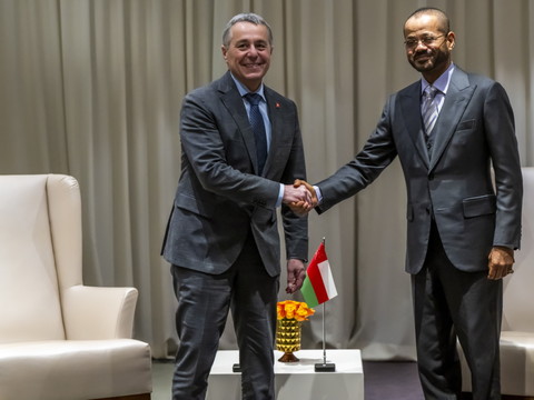 Iran: Cassis salue les efforts du facilitateur omanais