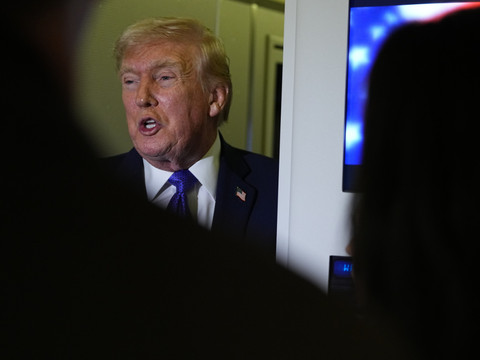 Trump avertit que Kiev doit négocier 