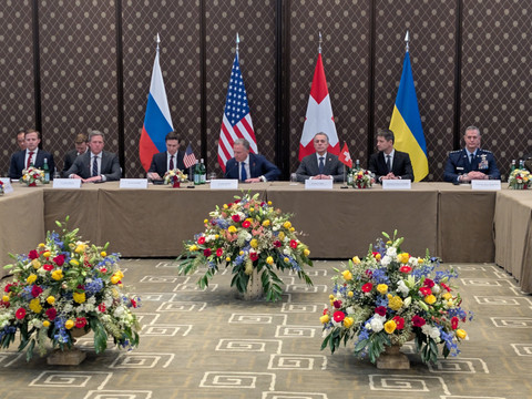 Les discussions Etats-Unis/Ukraine/Russie démarrent à Genève