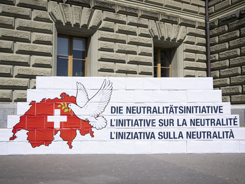 Non à l'initiative sur la neutralité en commission du National