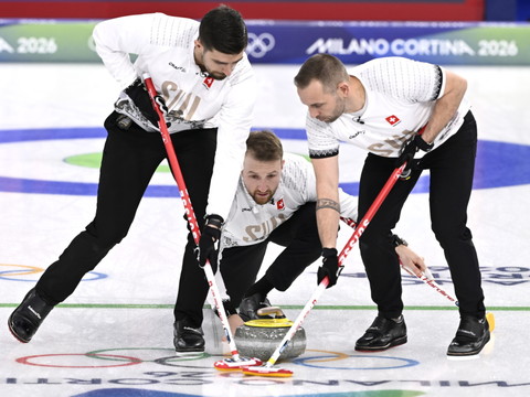 Curling: Les Suissesses qualifiées pour les demi-finales