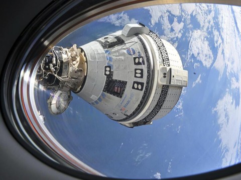 Bilan très sévère du vol d'essai raté du vaisseau spatial de Boeing
