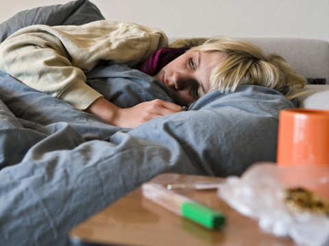 Les douleurs chroniques affectent davantage les femmes