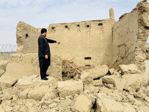 Frappes meurtrières du Pakistan à la frontière afghane
