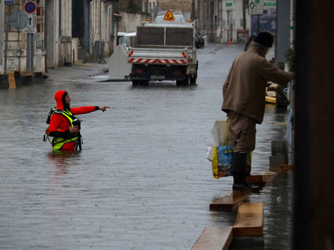 Lente décrue dans une partie de l'ouest de la France