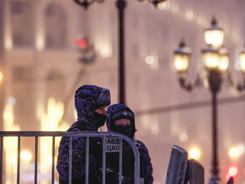 Moscou: un policier tué, deux autres blessés dans une explosion