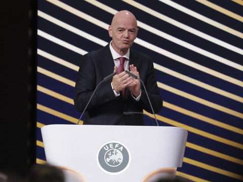 Infantino serein malgré les violences au Mexique