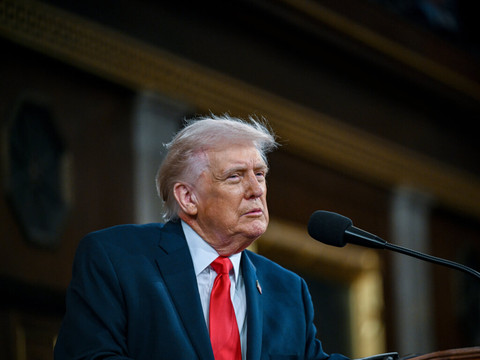 Epstein: des fichiers sur Trump seront réexaminés par la Justice